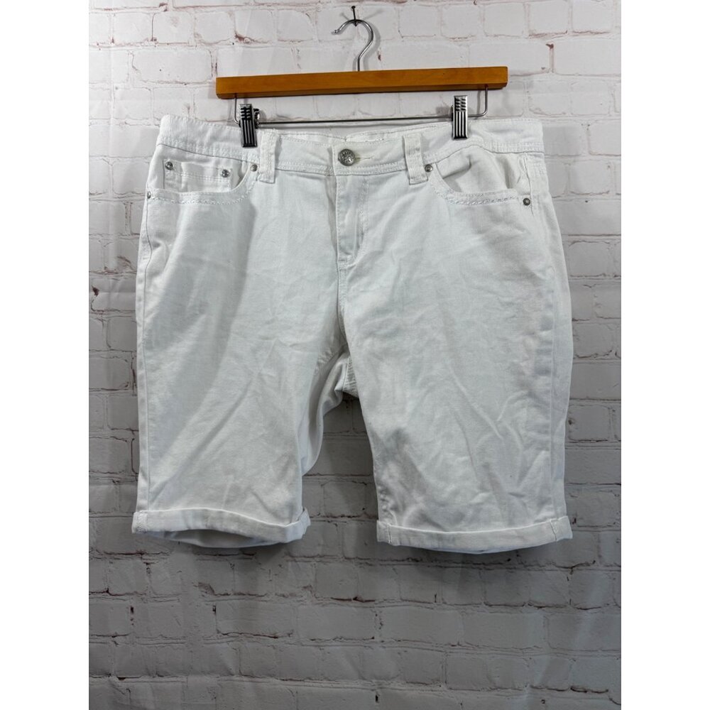 ZCO Jeans Shorts Womens Size 18 White Rolled Hem Casual